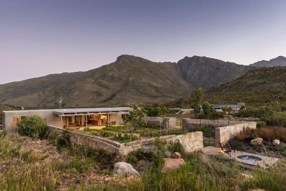 Mapacha House and it's Kraal garden