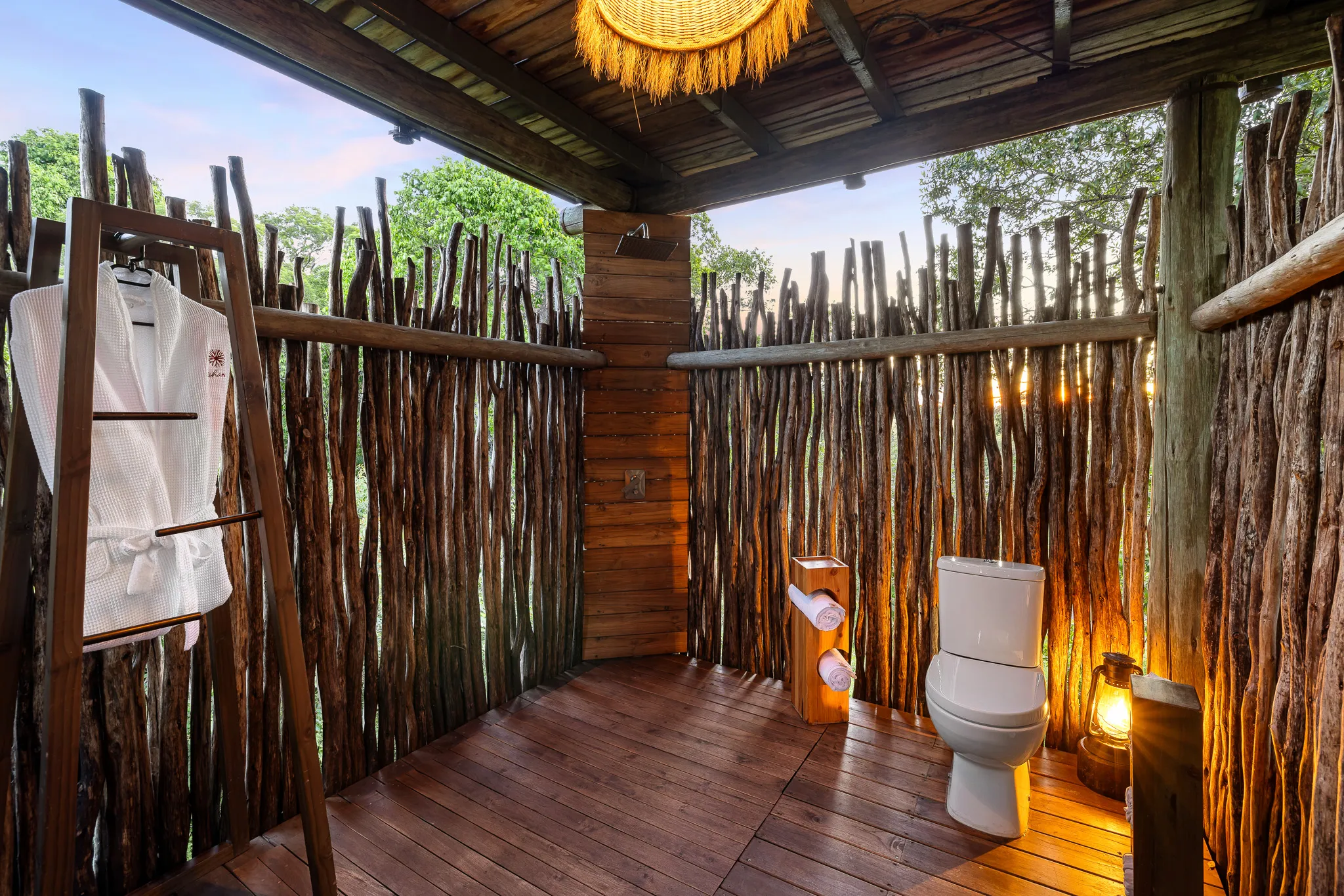 The Starbed bathroom