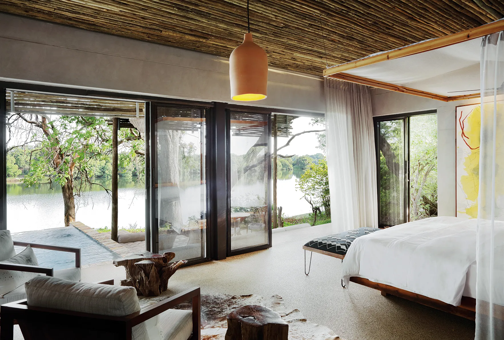 Matetsi River Lodge Suites Zambezi views