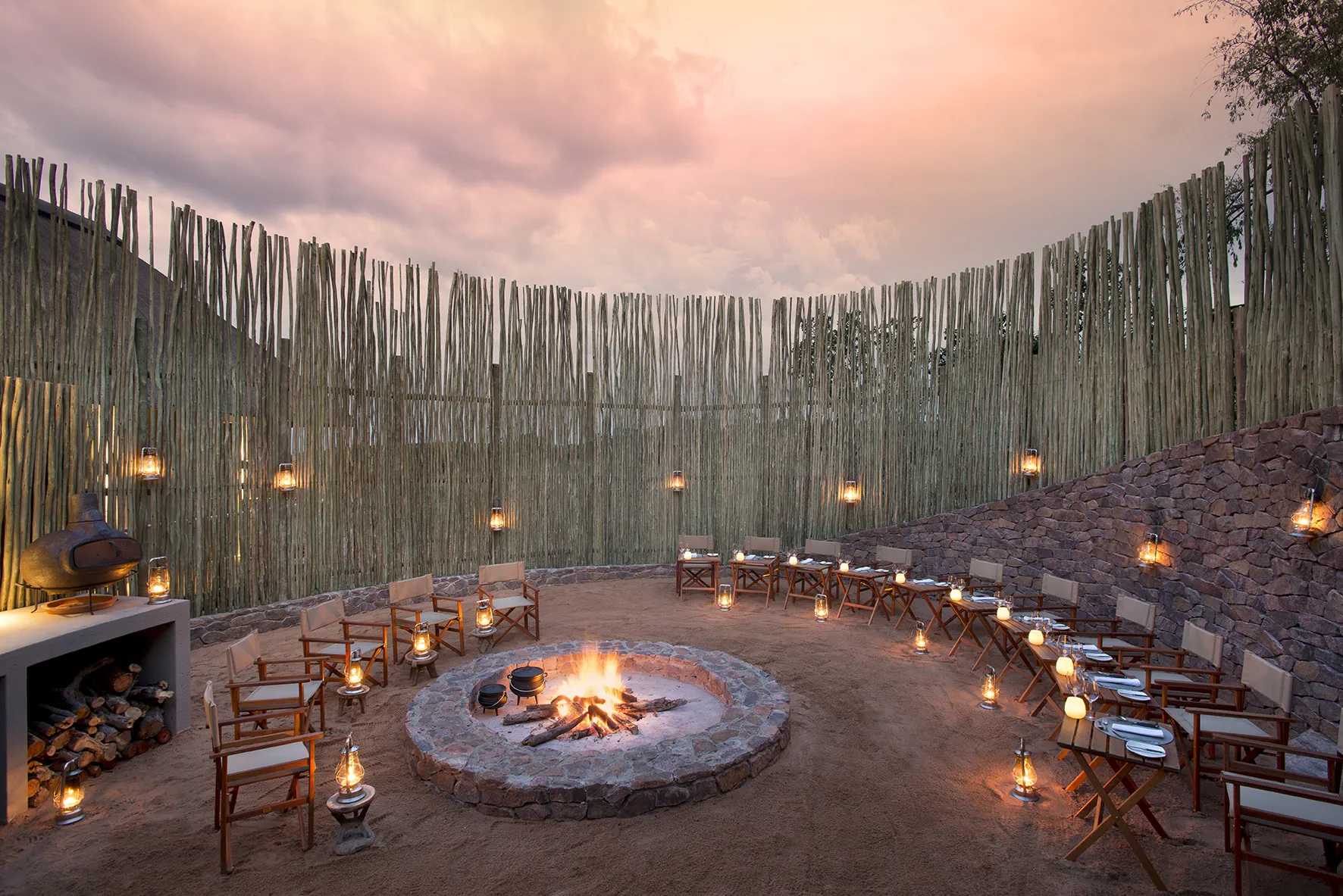 Mhondoro Safari Lodge and Villa