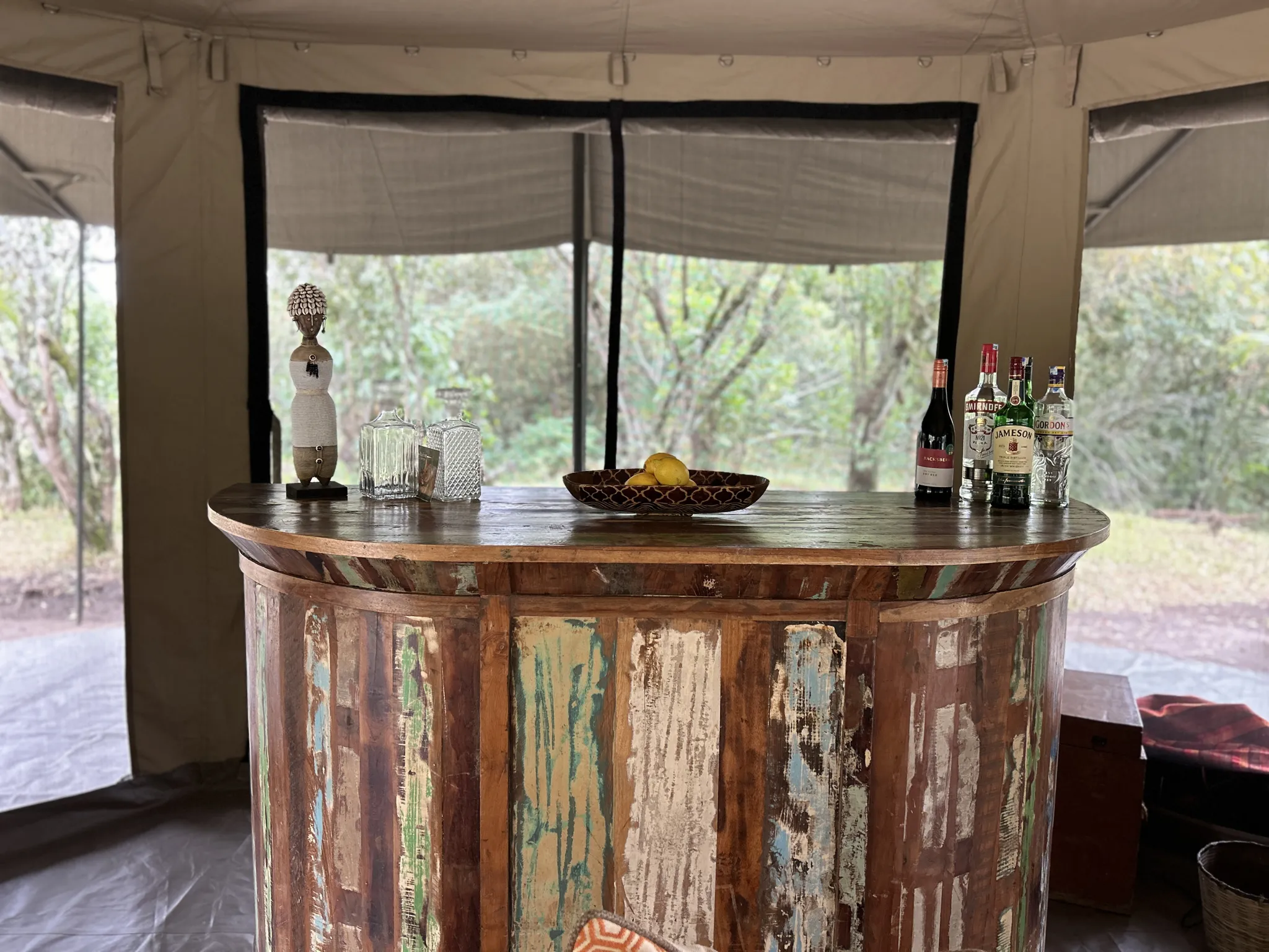 Naibor Wilderness Bar