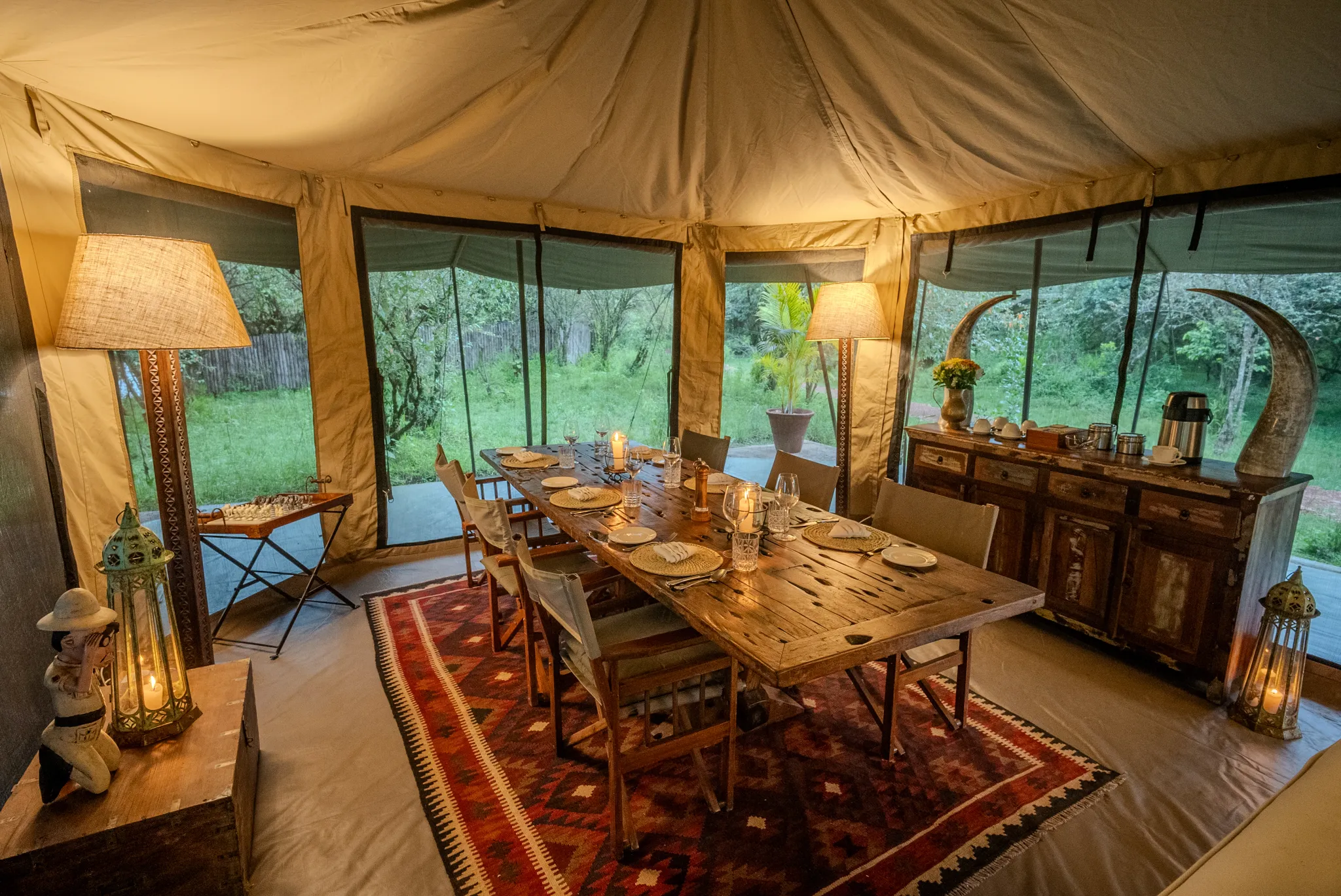 Naibor Wilderness Dining