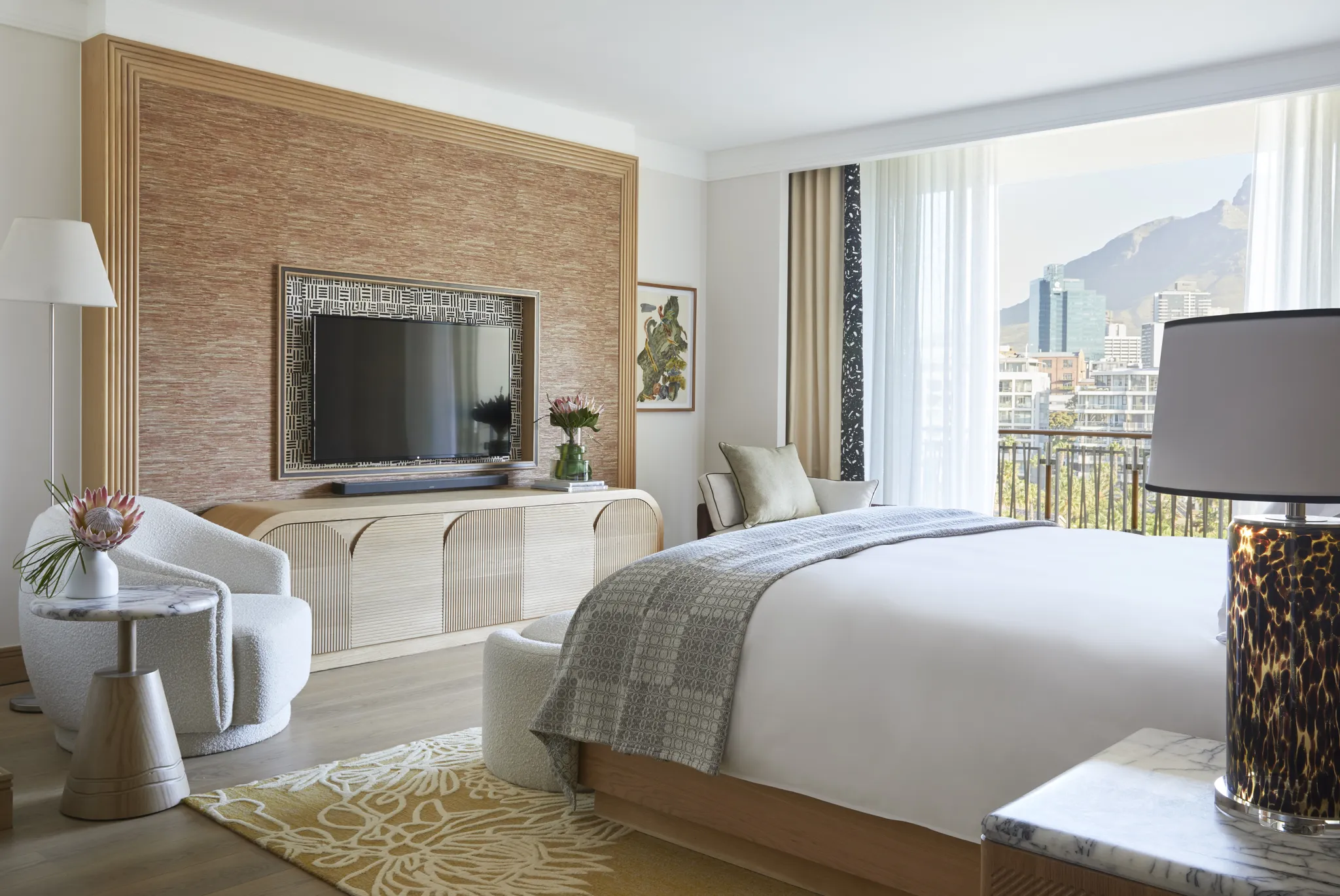 One&Only Cape Town Table Mountain Suite Bedroom