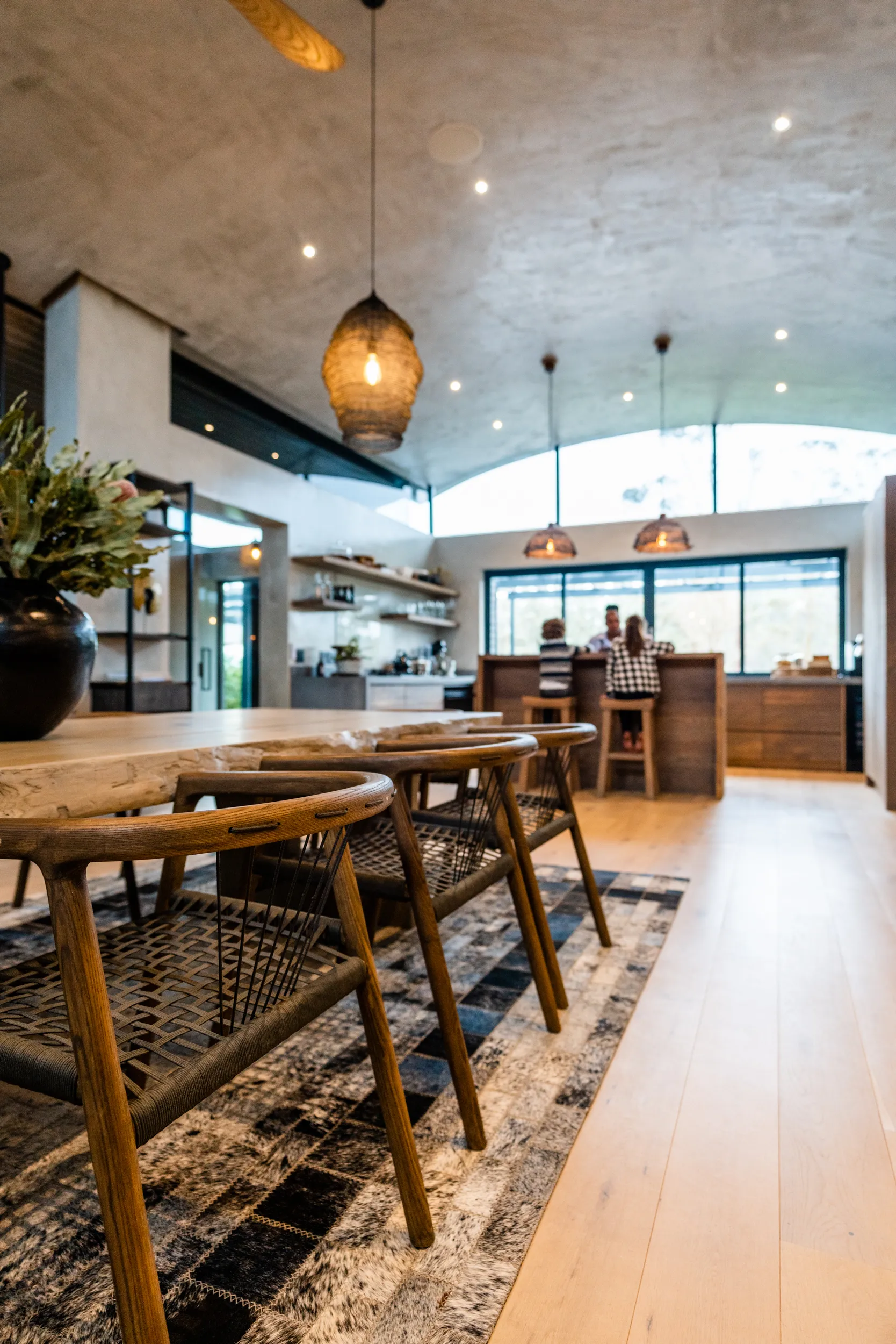 PERIVOLI LAGOON HOUSE