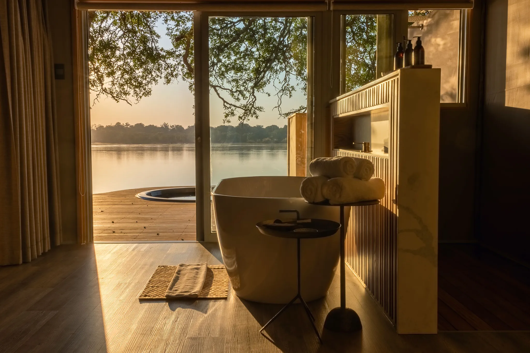 Victoria Falls River Lodge - Luxury Villa